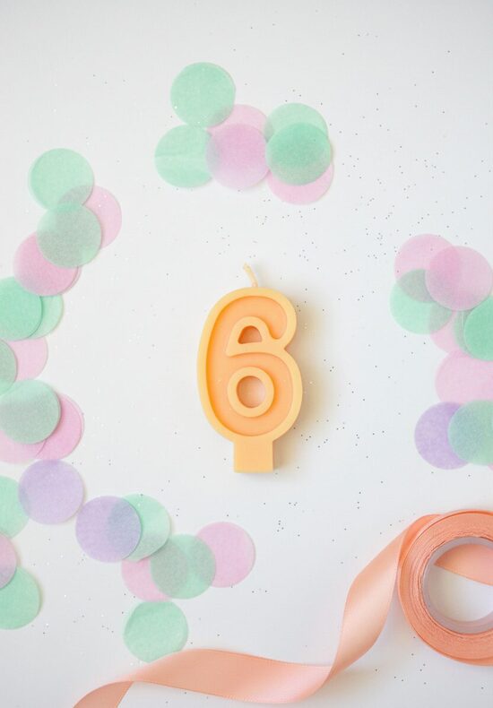 Beeswax number Candle "6" for cakes and cupcakes